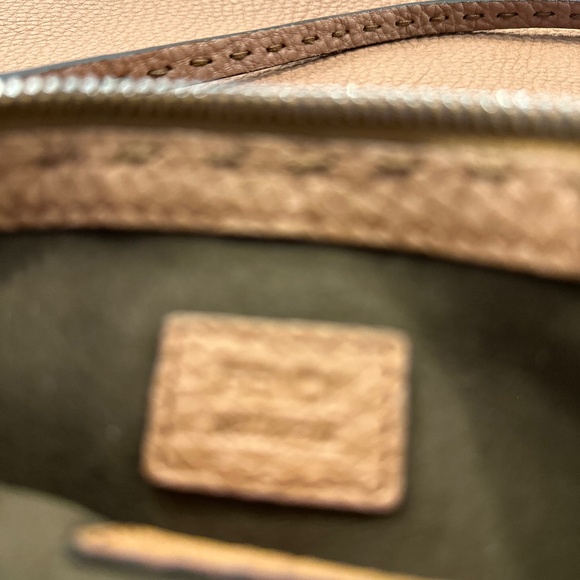 Fendi Tote Bag - Picture 6 of 11